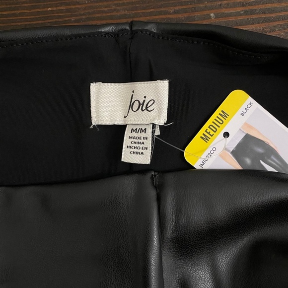 NWT Joie Limited Edition Faux/Vegan Leather Black Leggings SIZE MEDIUM - Picture 4 of 5